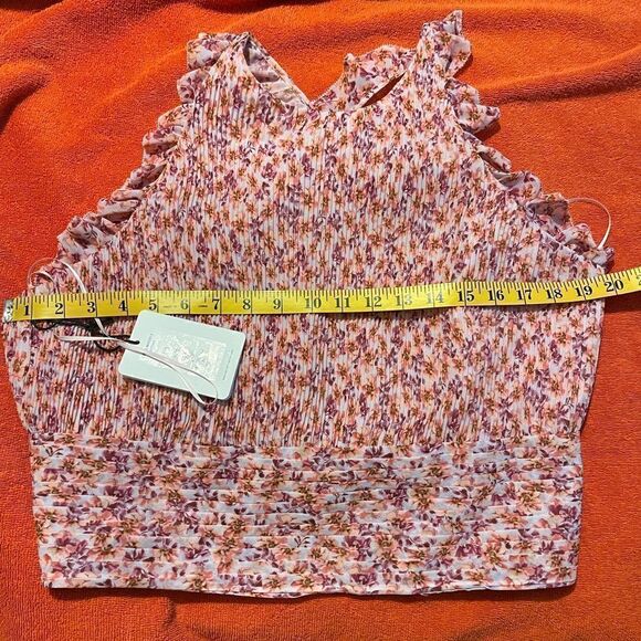 Amur Caelynn Floral Smocked Ruffle Cross Back Top .Size XL - Picture 16 of 16